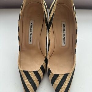 Manolo Blahnik Black and Tan Heeled Pumps